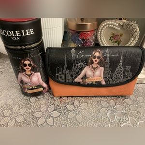 NEVER USED❗️NICOLE LEE CAREER WOMEN / MAKEUP BRUSH CASE & MARISOL COSMETIC POUCH